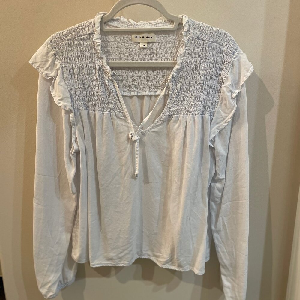 Cloth & Stone White Smocked Blouse Long Sleeve Boho blouse